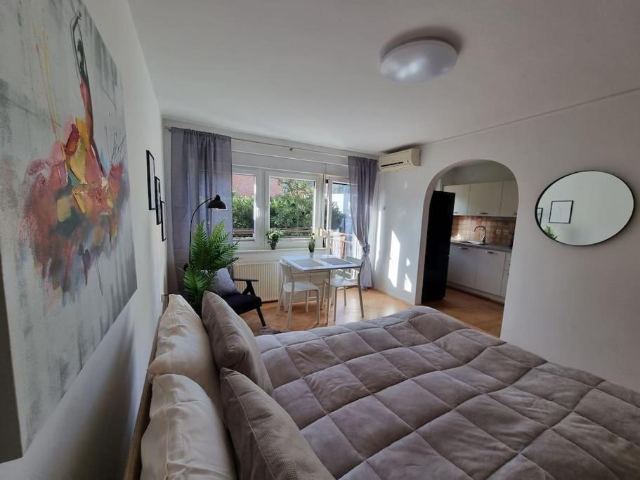 The Rowhouse Apartment Ljubljana - Free Parking Exterior foto